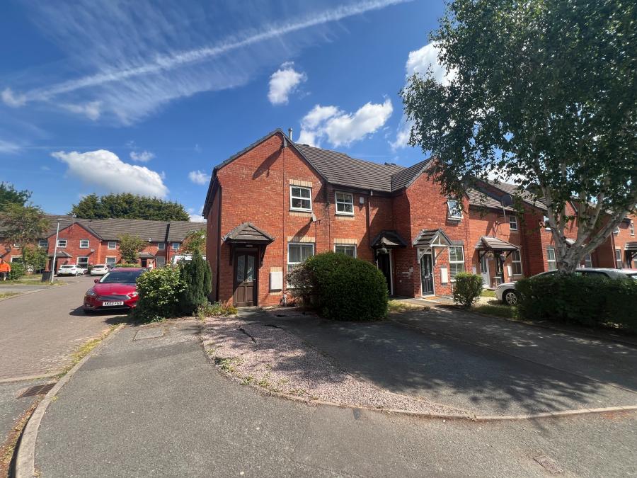 House Fairburn Avenue in Crewe