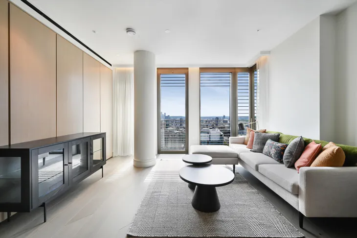 Flat Bishopsgate in City of London