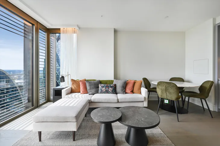 Flat Bishopsgate in City of London