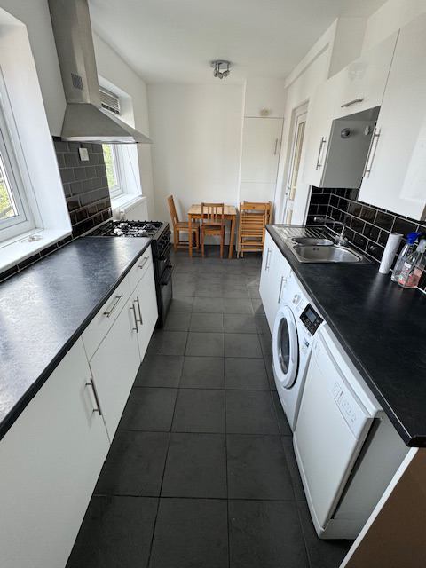 Flat Highbury Quadrant in Greater London