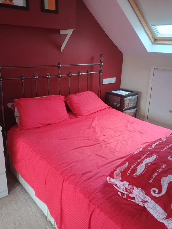 Room Thirlmere Gardens in Greater London