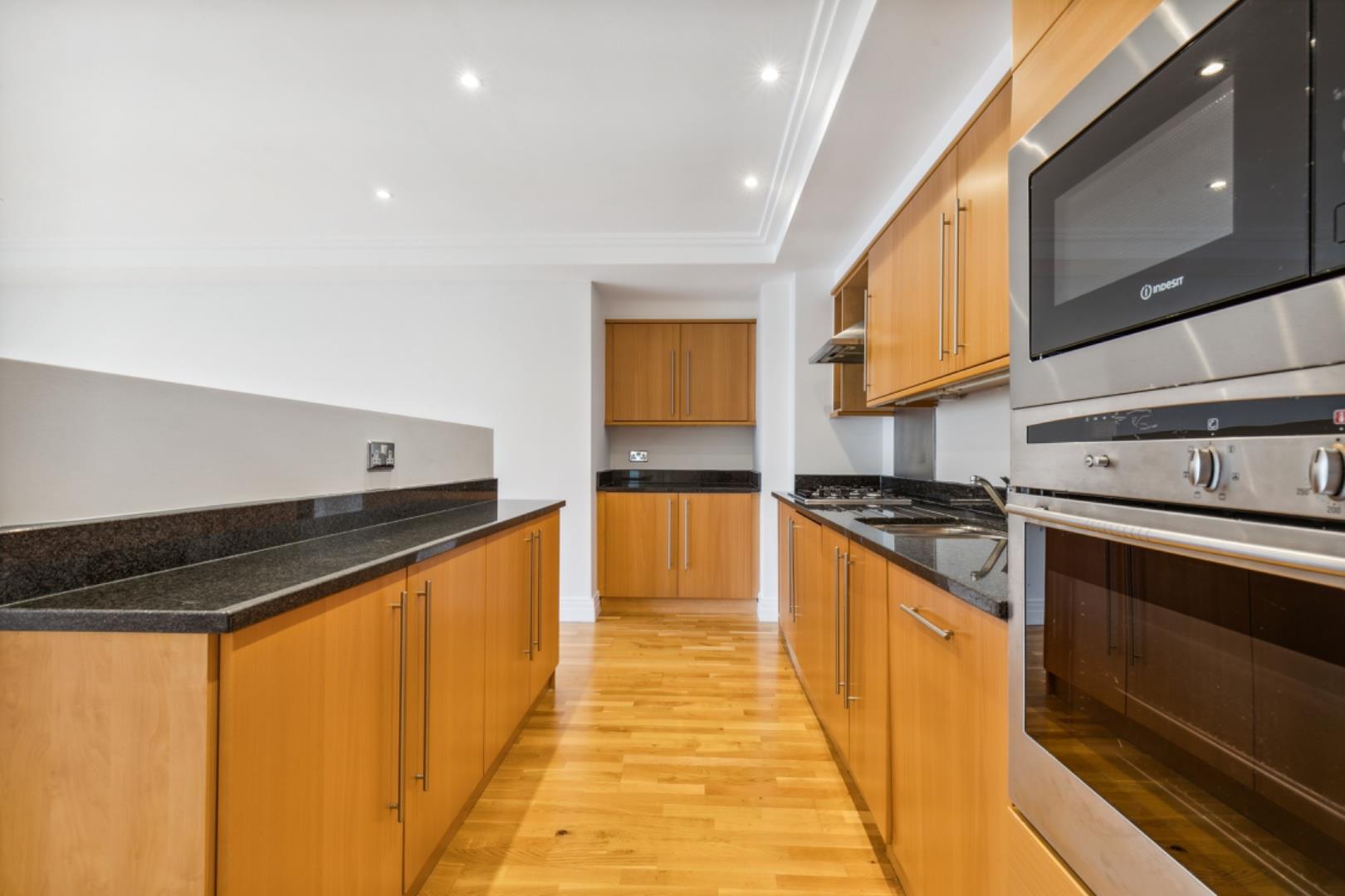 Flat Goat Wharf in Greater London