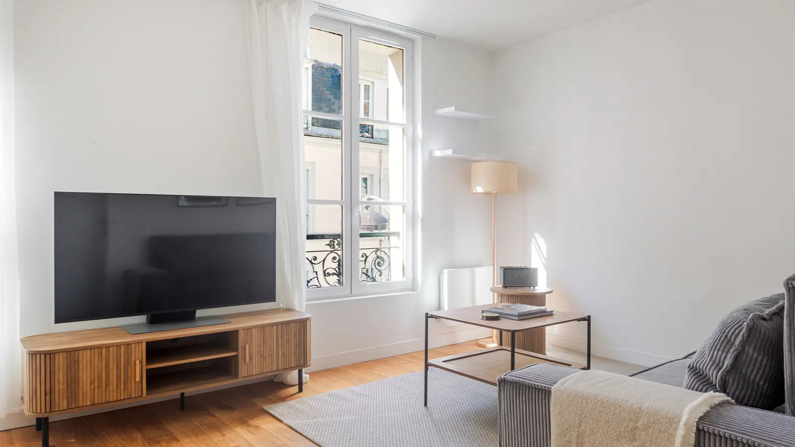 Appartement Rue Rennequin à Paris