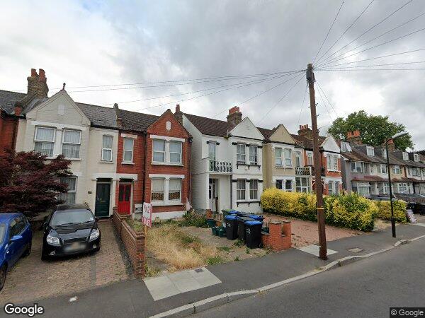 Flat Graham Road in Greater London