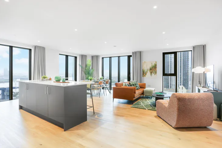 Flat Charter Street in Greater London