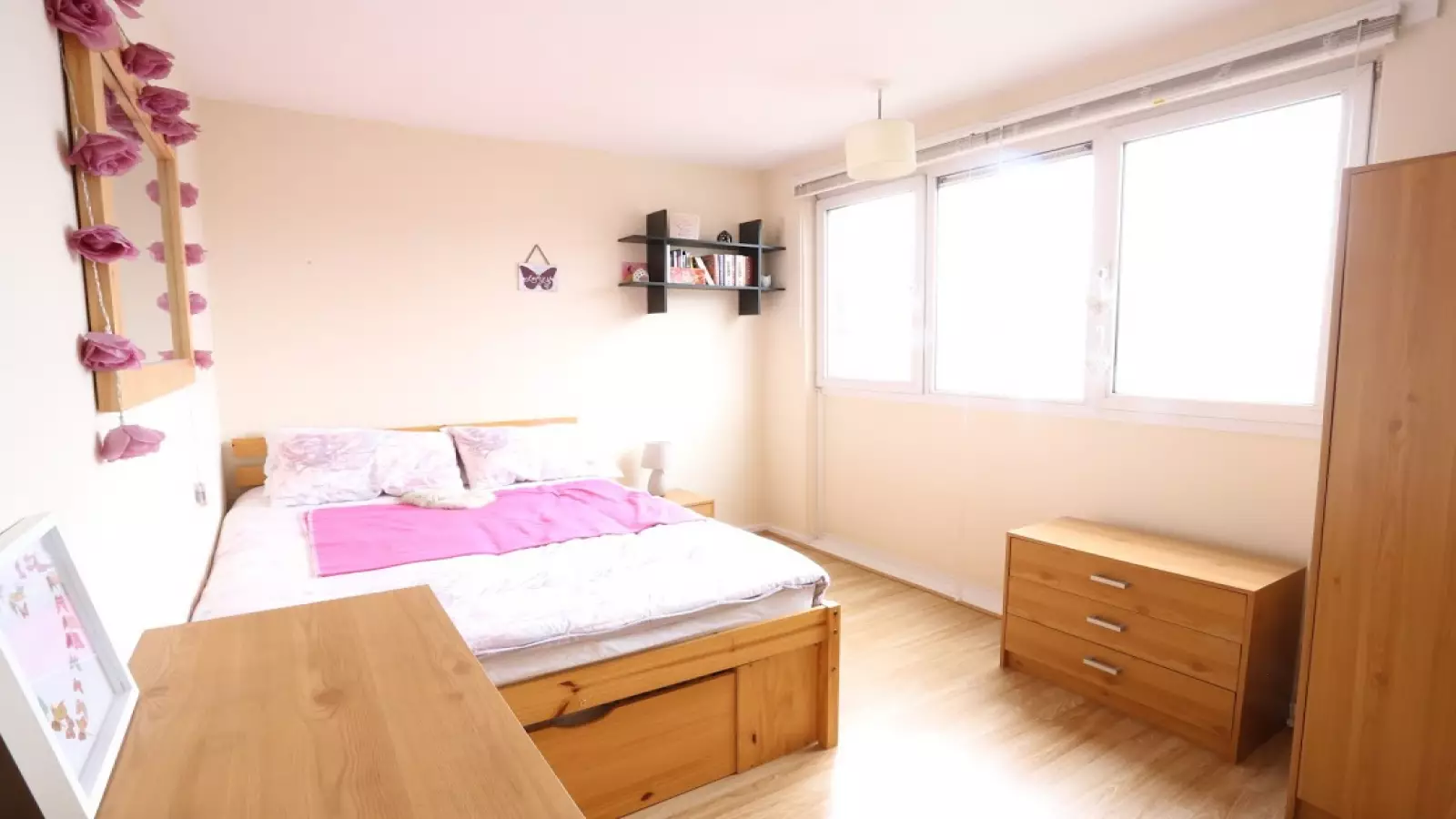 Flat Gernon Road in Greater London