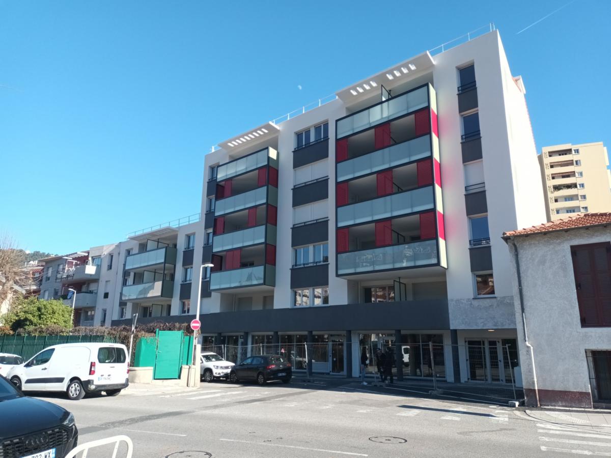 Flat Avenue de l'Arbre Inférieur in Nice
