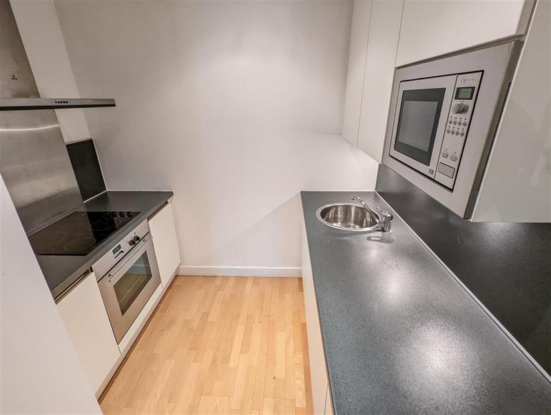 Flat Lower Byrom Street in Manchester