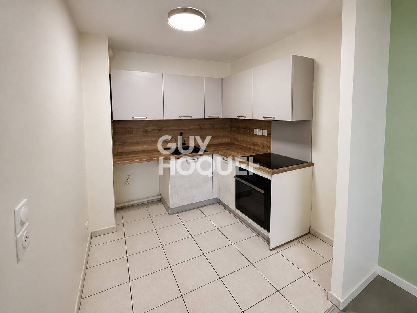 Flat Rue Marie Curie in Asnières-sur-Seine