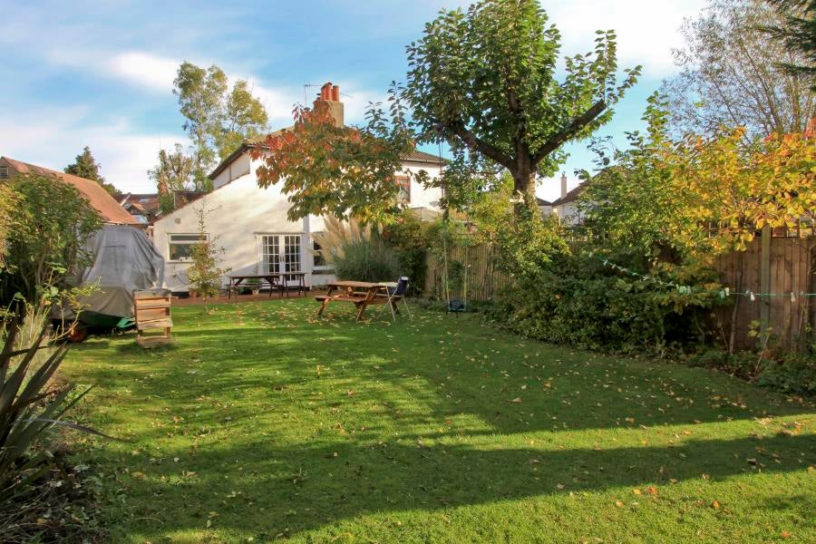 House Pinner Hill Road in Greater London