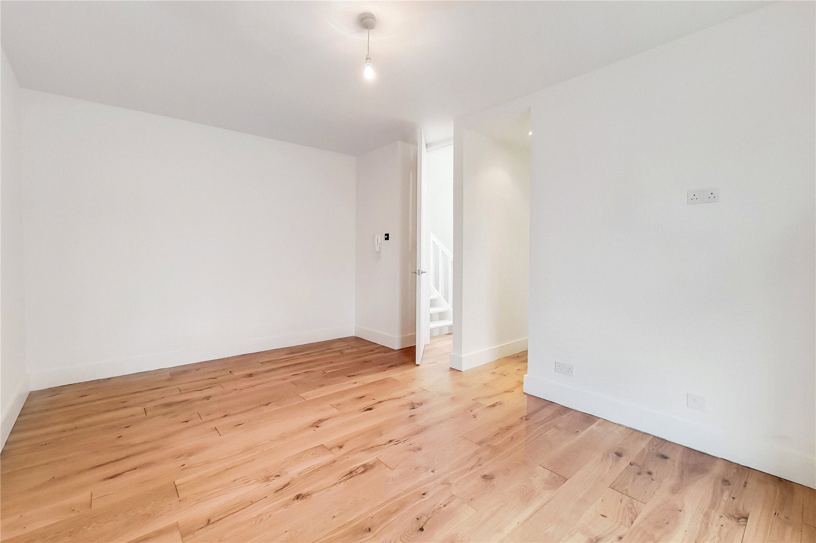 House Quickswood in Greater London