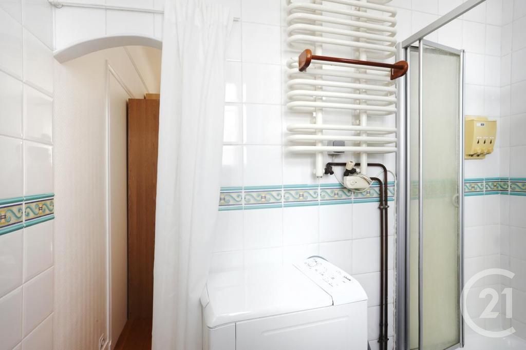 Appartement Rue Raffet à Paris