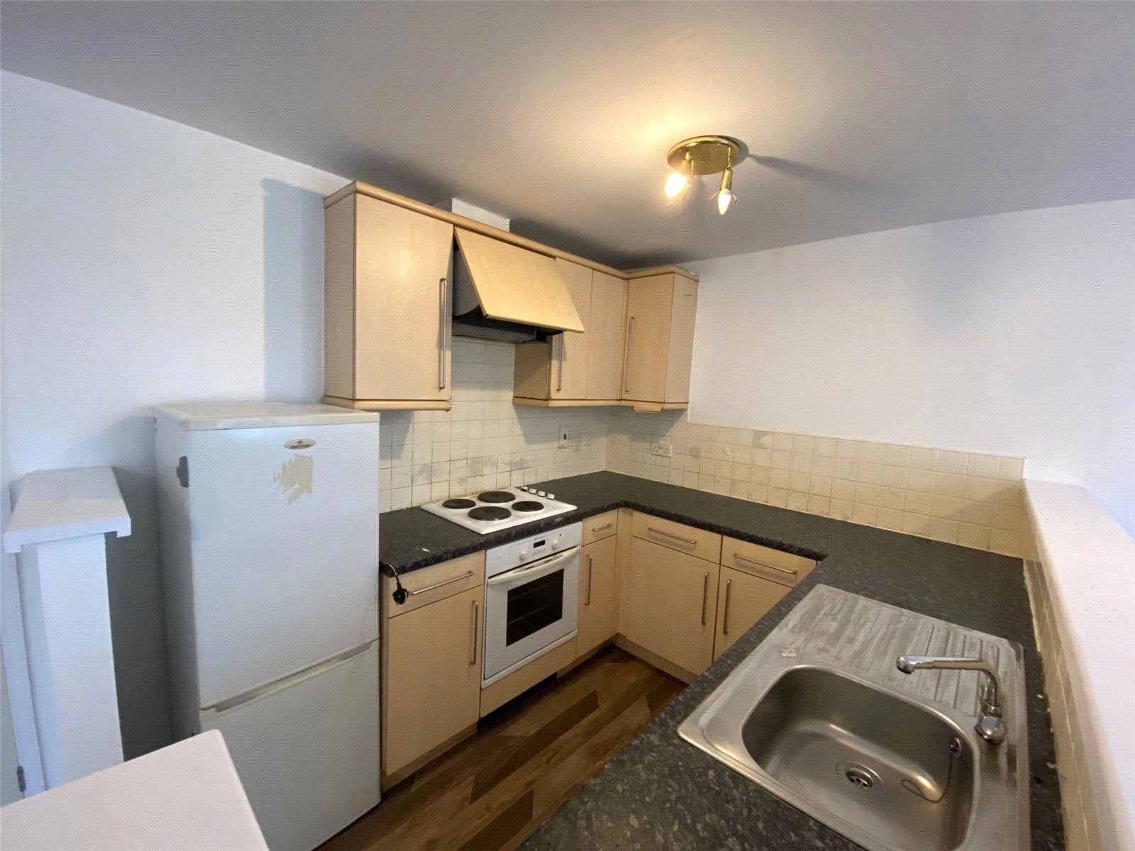 Flat Silchester Drive in Manchester
