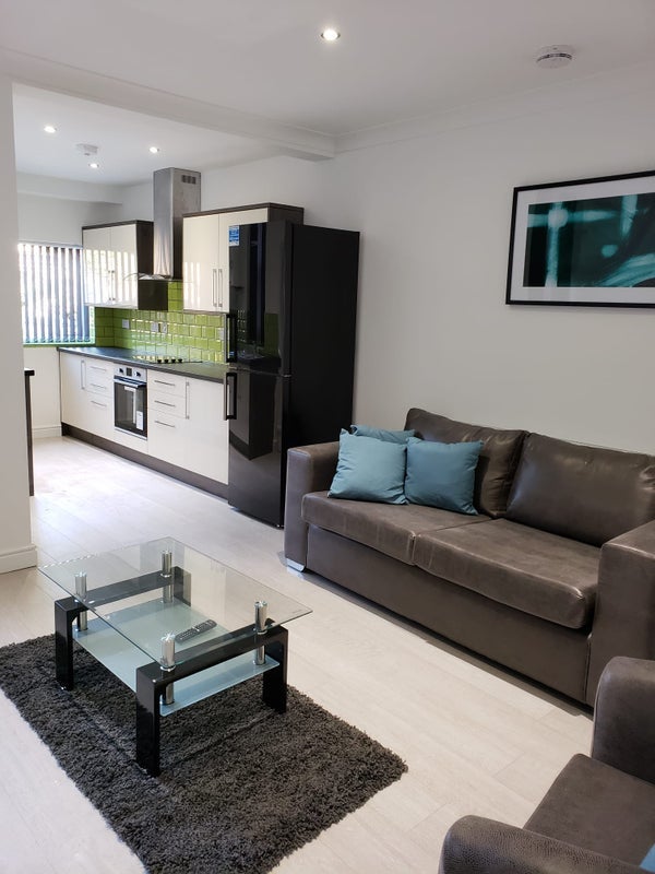 Room Seaford Street in Stoke-on-Trent