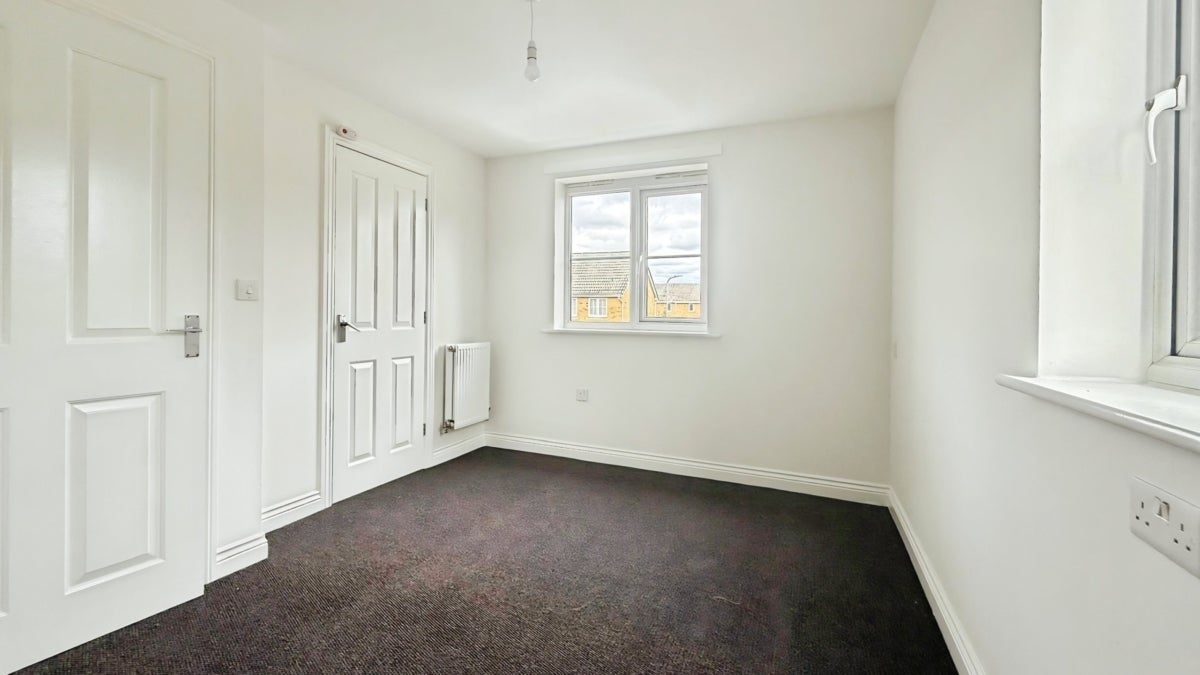 Flat Morgan Way in Newport