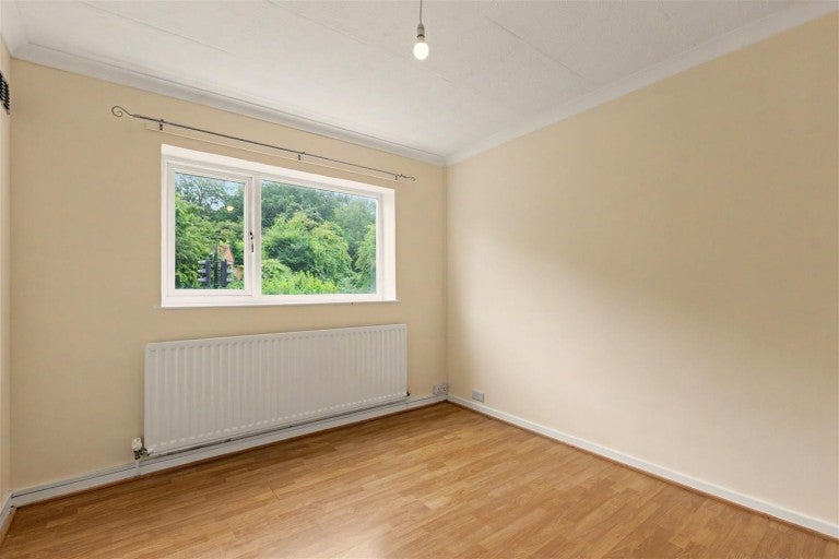 Flat Dalehouse Lane in Kenilworth