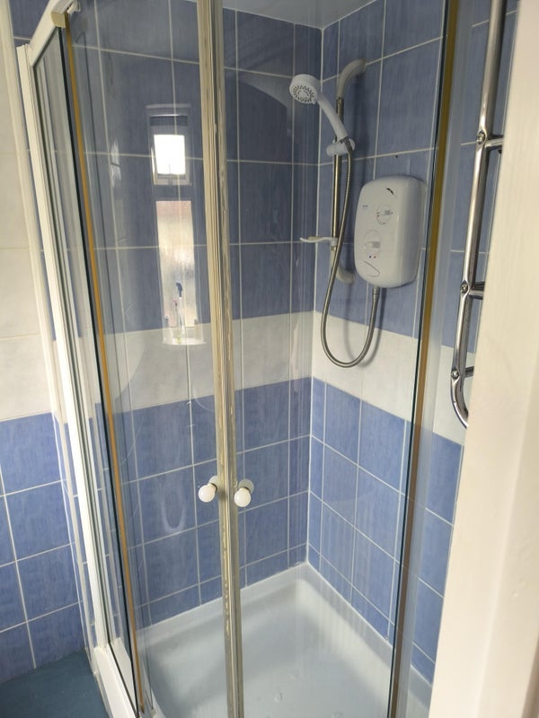 Room Kendal Avenue in Greater London