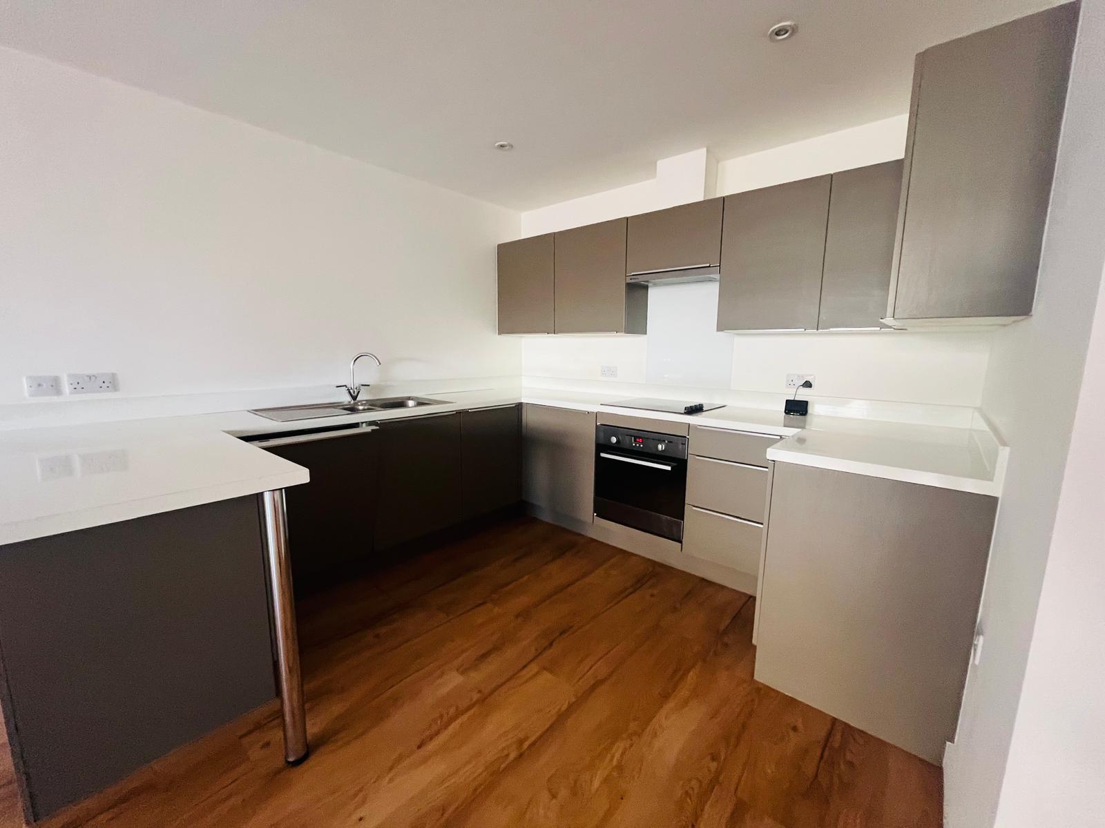 Flat Baxter Avenue in Southend-on-Sea