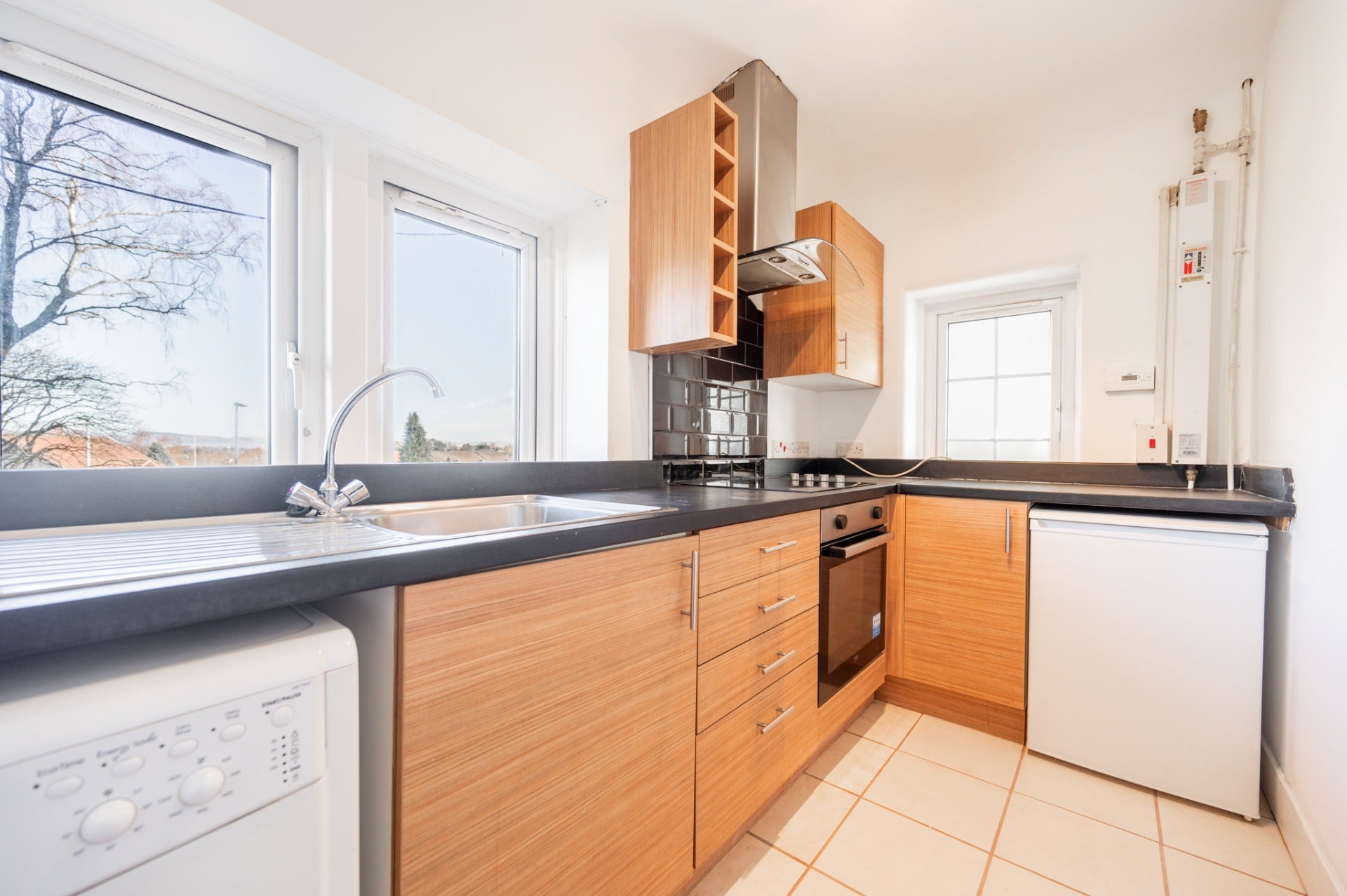 Flat Amochrie Road in Elderslie