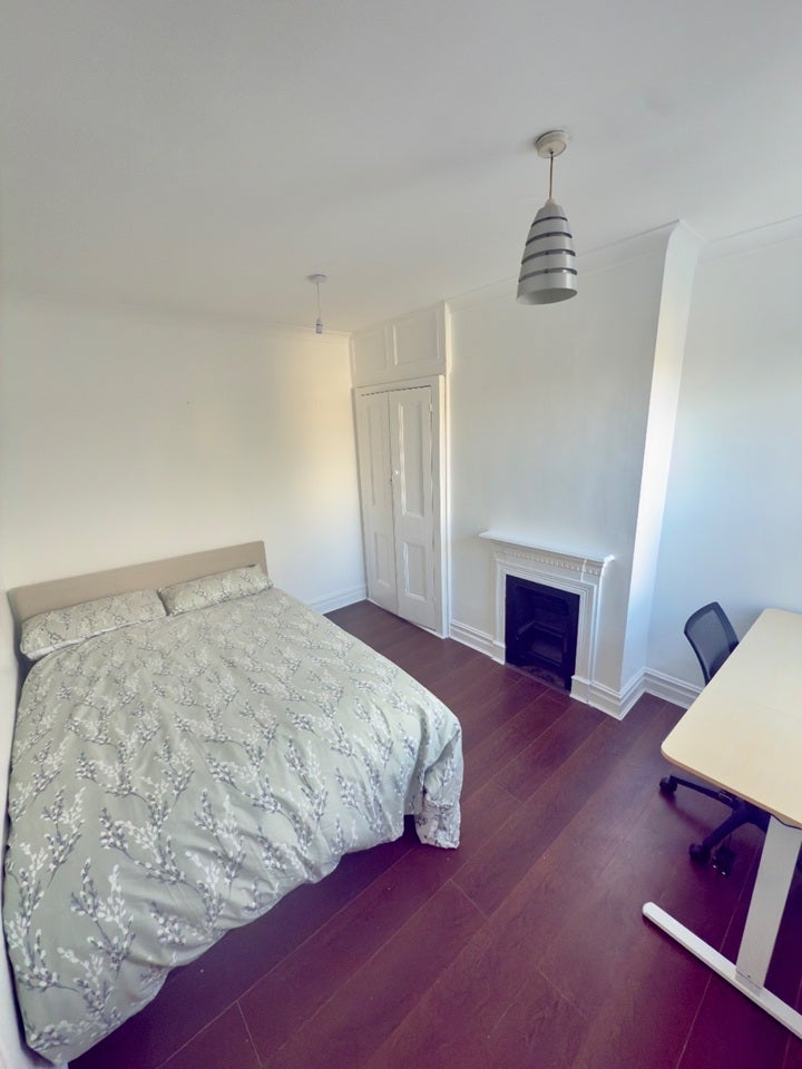 Room Linden Road in Gillingham