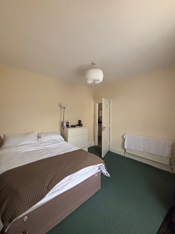 Room Sutherland Square in Greater London