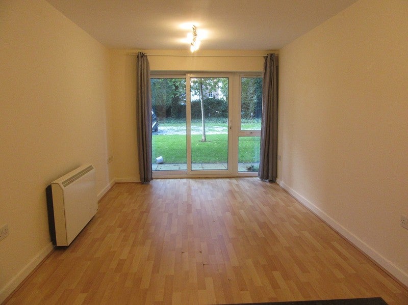 Flat Whalley Road in Manchester