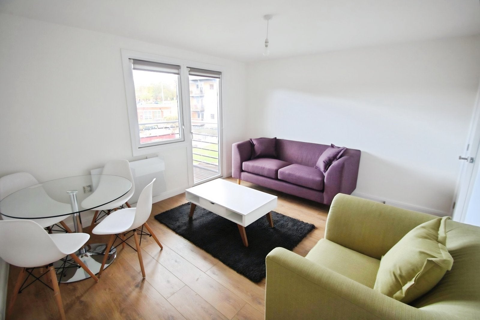 Flat Hartley Hill in Leeds