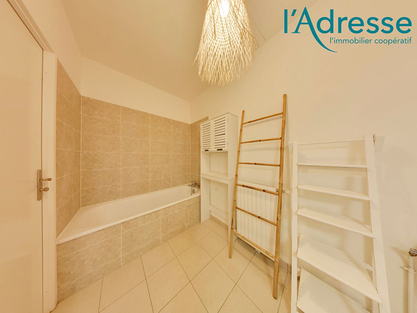 Flat Rue Bernadette in Noisy-le-Grand