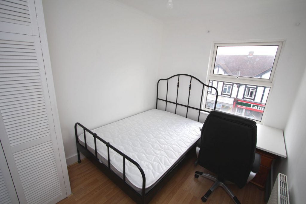 Room Surbiton Road in Greater London