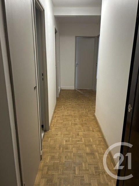 Flat Rue de la Gare in Chilly-Mazarin