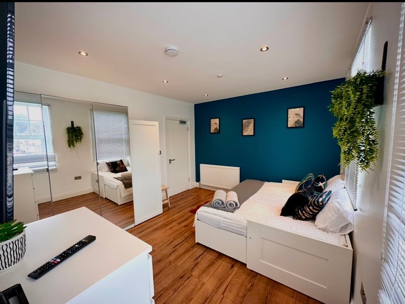 Room Jarvis Road in Greater London