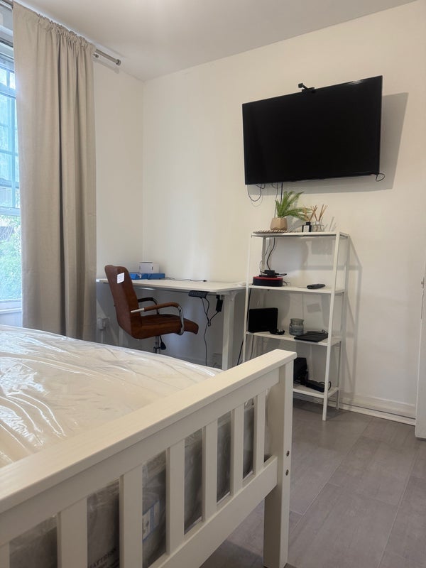 Room Deptford Church Street in Greater London