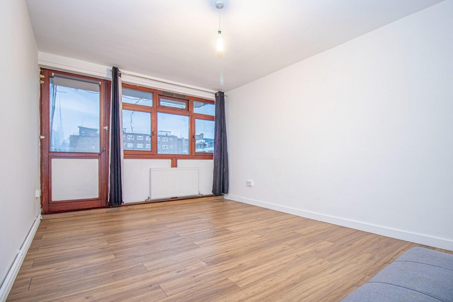 Flat Purcell Street in Greater London