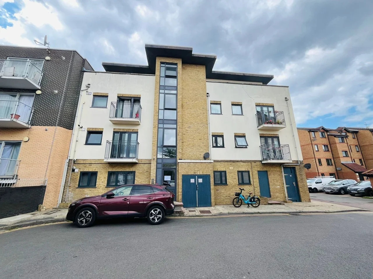 Flat Baildon Street in Greater London