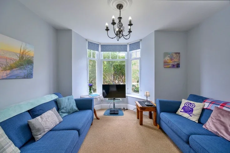 House Eifl Road in Trefor