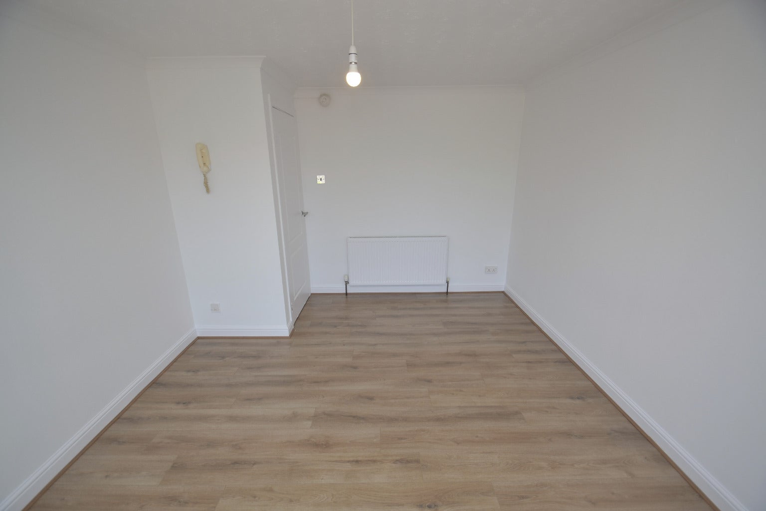 Flat Budhill Avenue in Glasgow