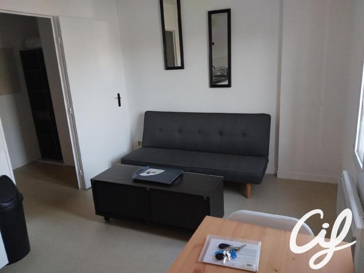 Flat Rue Chaptal in Nantes