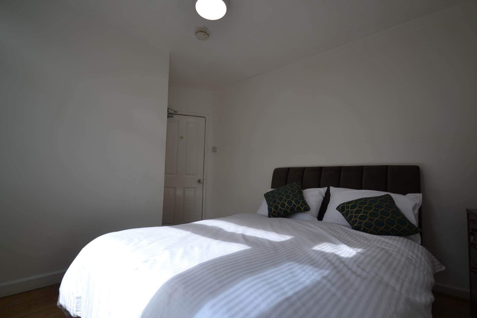 House Olive Road in Greater London