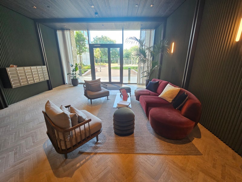 Room Riverside Walk in Greater London
