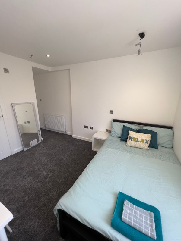 Room Temple Street in Burnley