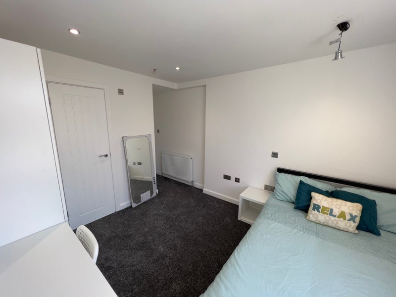 Room Temple Street in Burnley