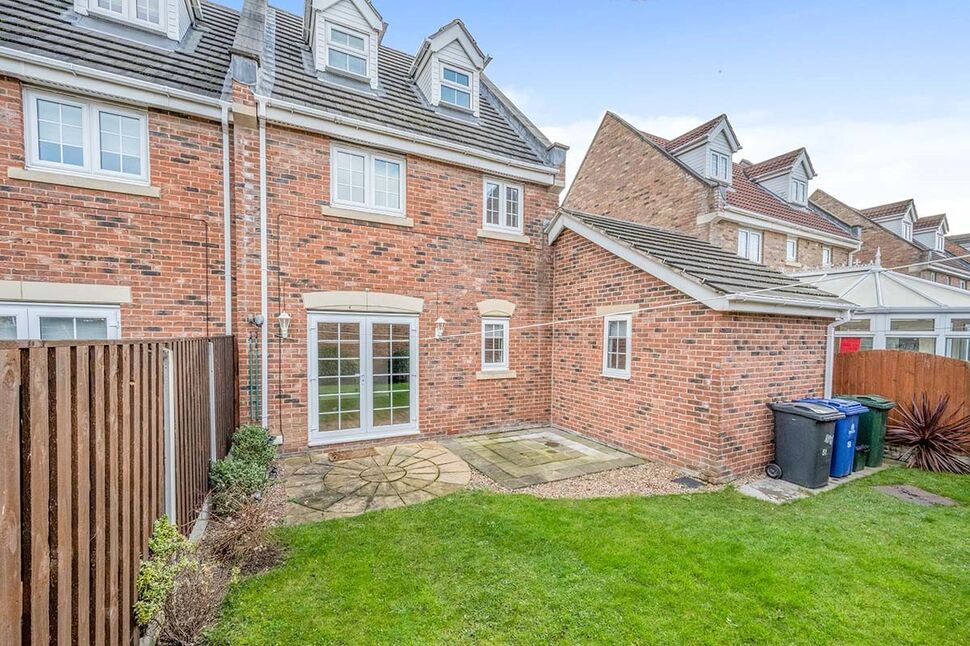 House Greenfield Lane in Doncaster