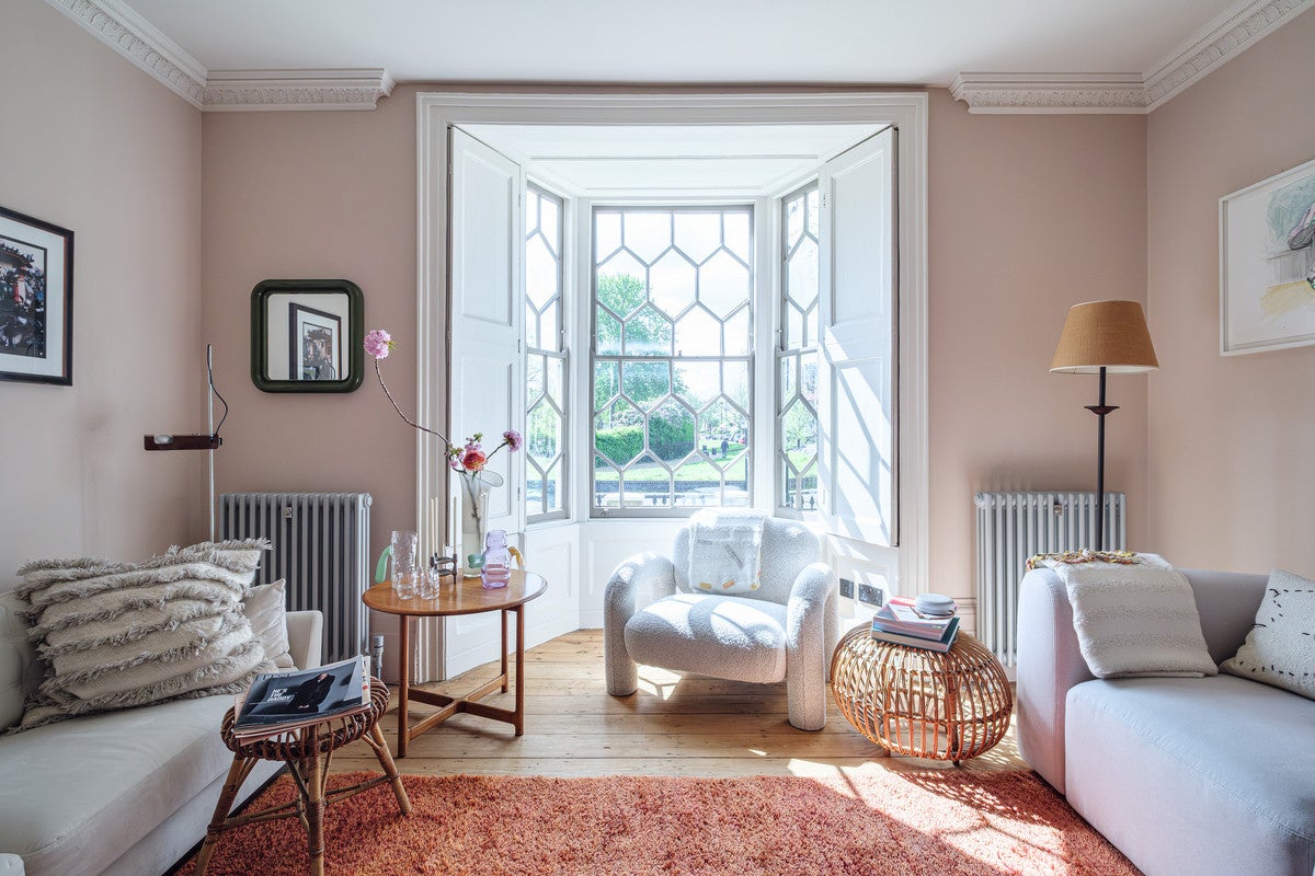 House De Beauvoir Square in Greater London