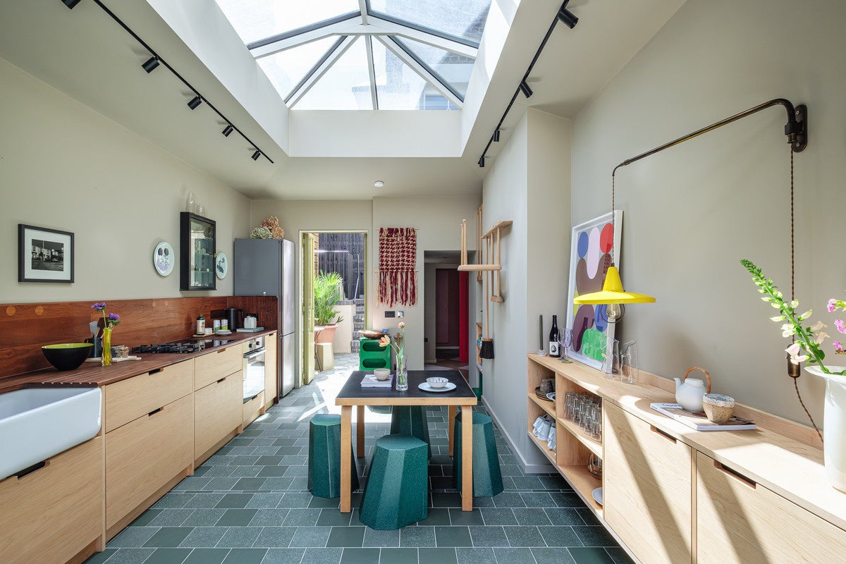 House De Beauvoir Square in Greater London