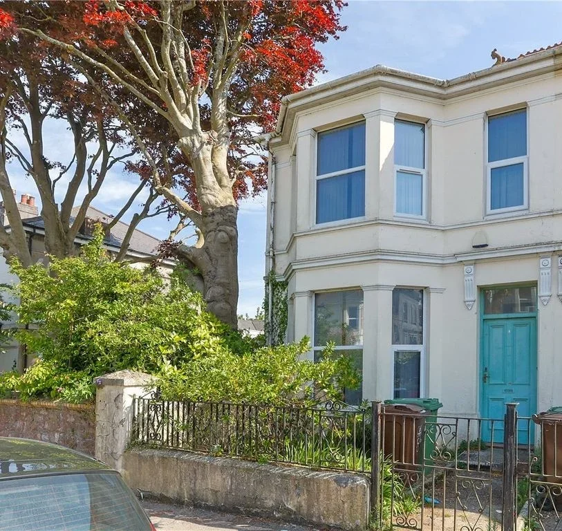 House Lisson Grove in Plymouth