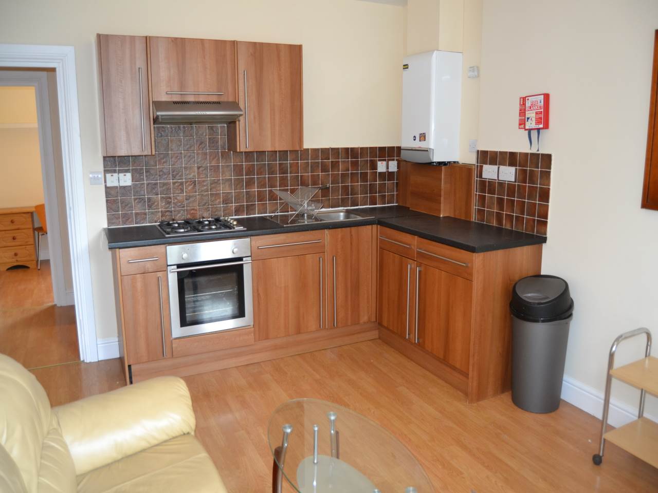 Flat Richmond Crescent in Cardiff