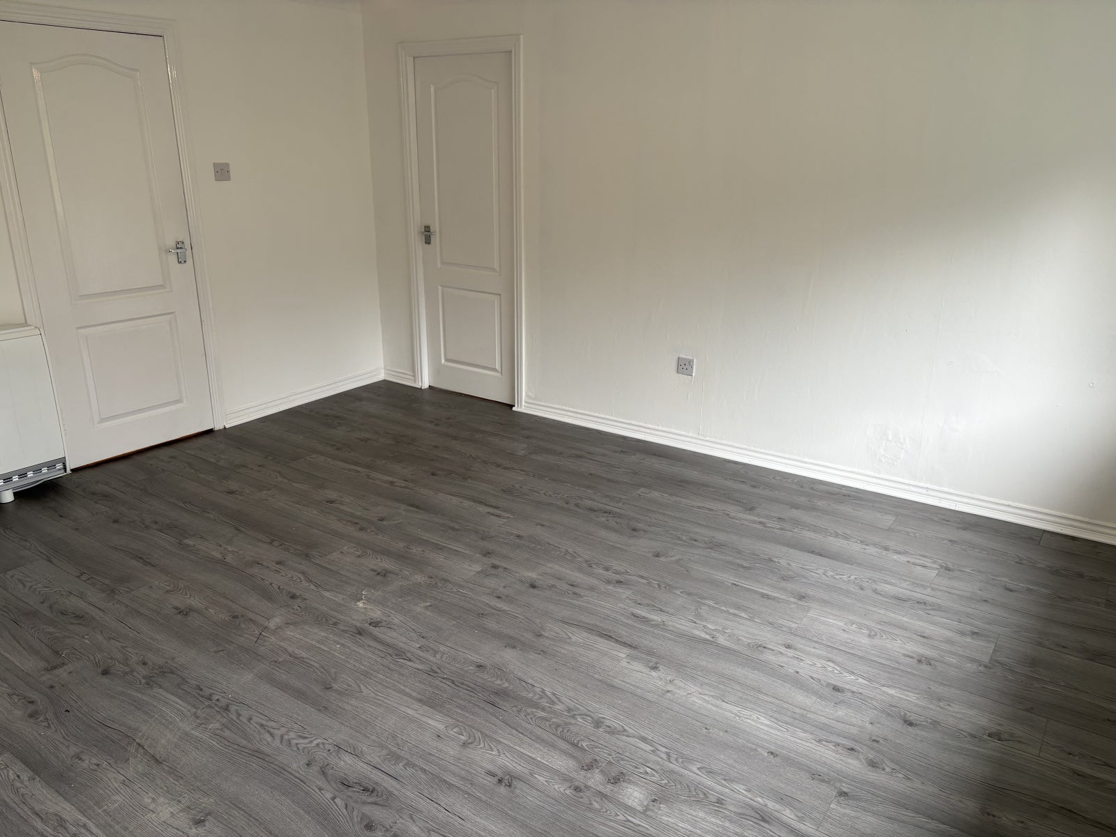 Flat Maple Drive in Johnstone