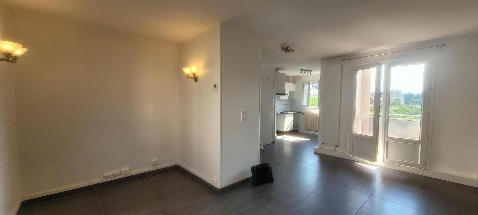 Appartement Square Des Fusilles à Grenoble