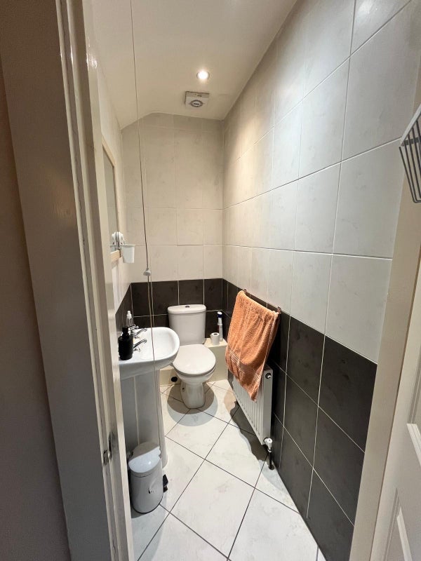 Room Monk Bridge Grove in Leeds