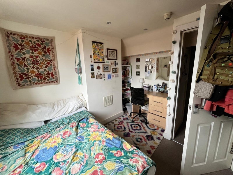 Room Monk Bridge Grove in Leeds